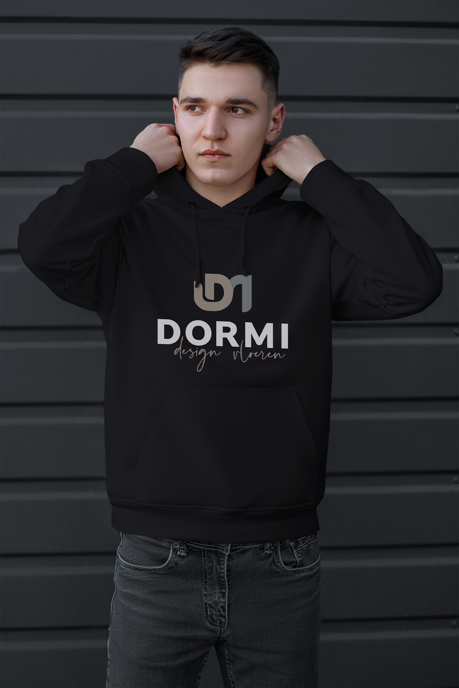 dormi-kleding-hoodie-2-huisstijl huisstijl en hoodie