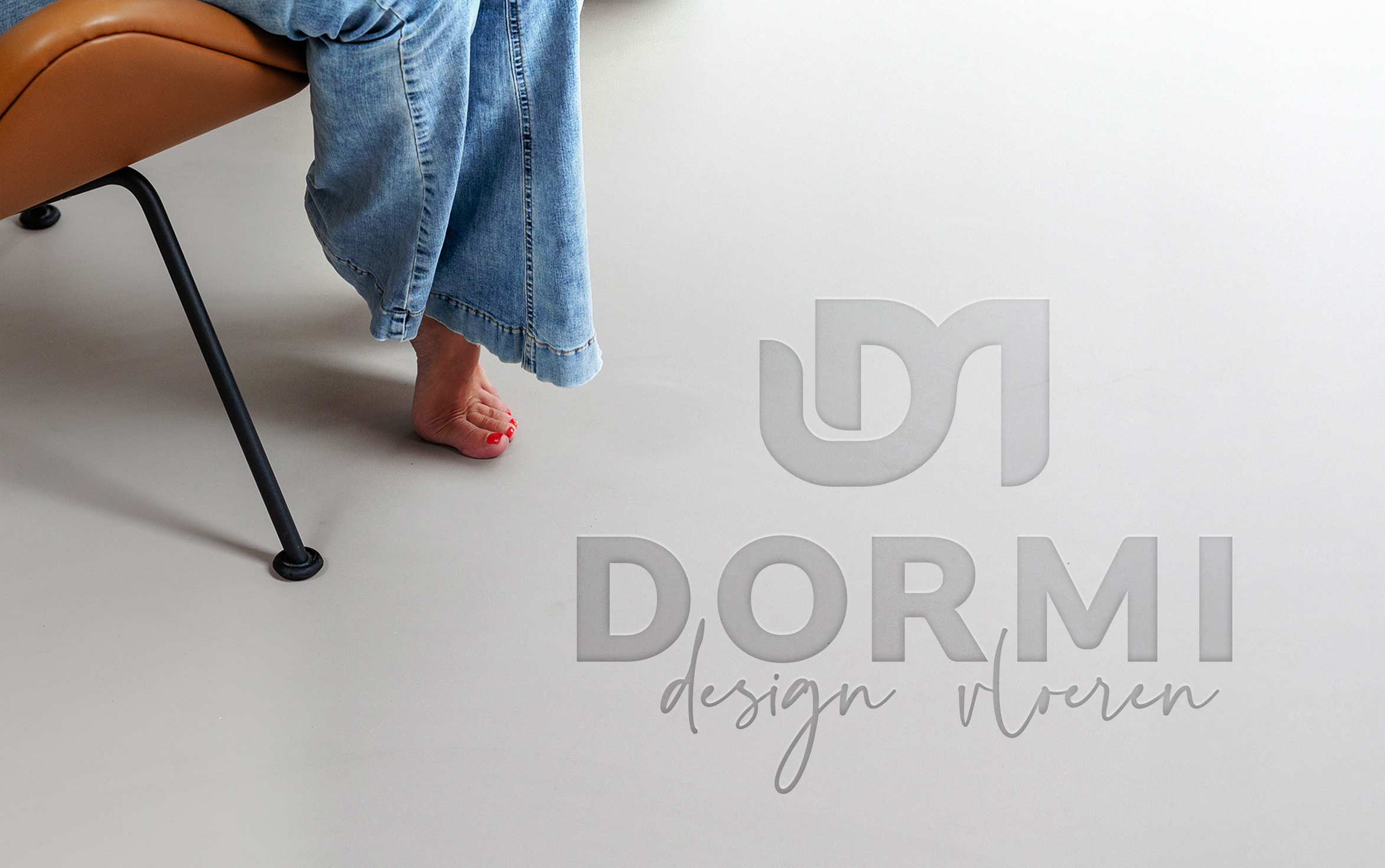 dormi-logo-vloer-02 huisstjil en logo