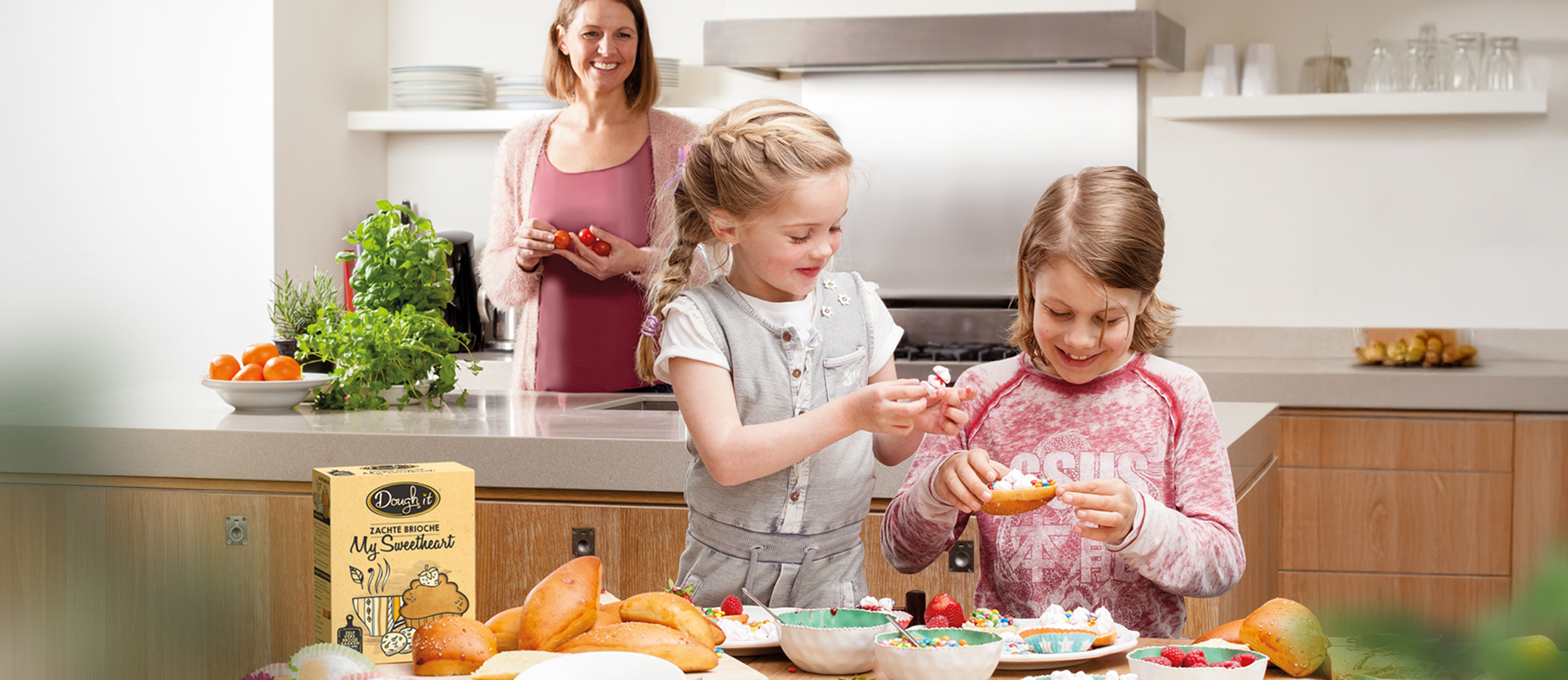 branding-huisstijl-03 Branding concept met merkidentiteit, logo en huisstijl ontwerp