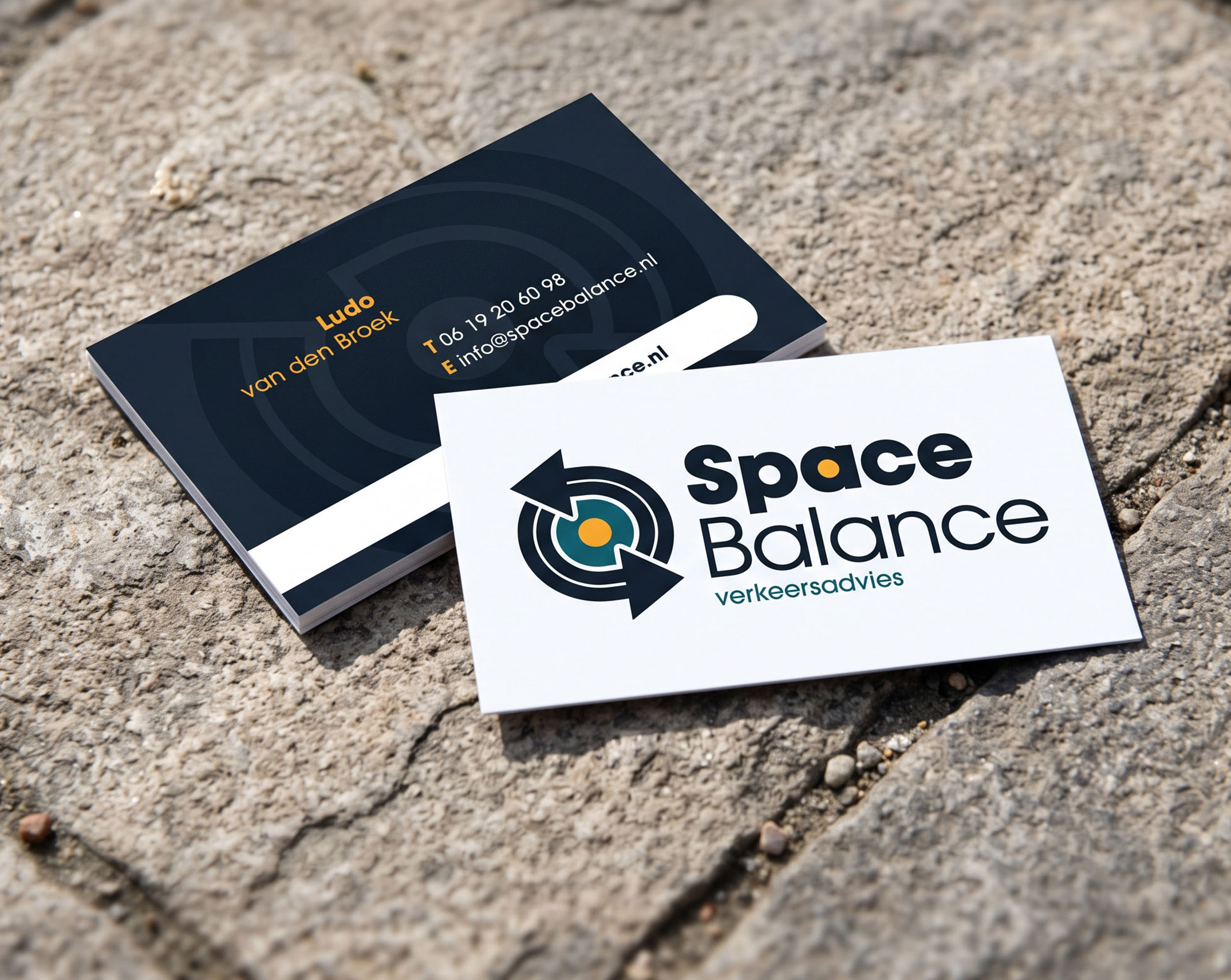 spacebalance_huisstijl_01 Professioneel visitekaartje ontwerp die aansluit bij het merk
